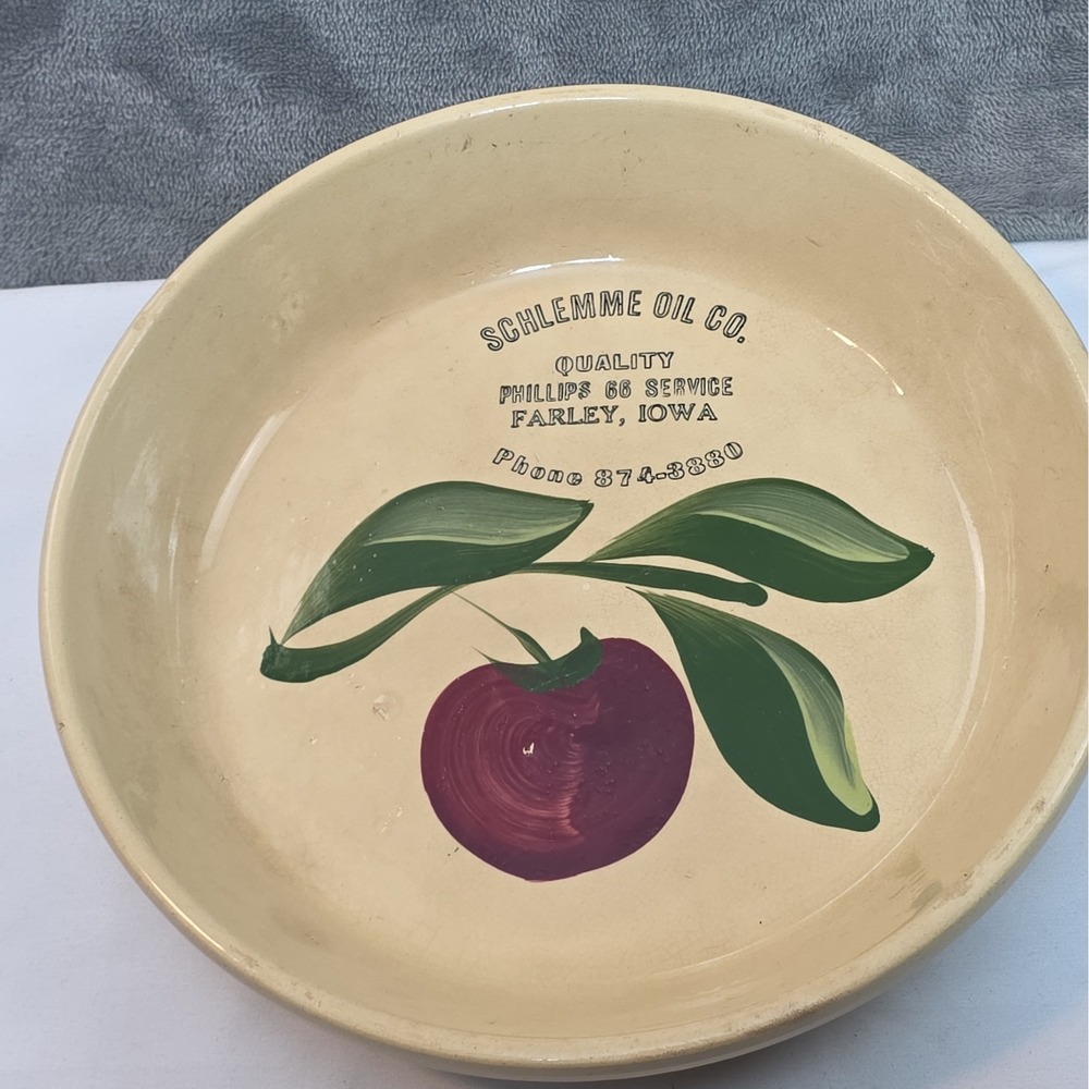 Vintage Watt Ware Phillips 66 Service Schlemme Oil Co. Farley Iowa Pie Plate